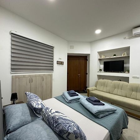 Studio Apartment In Old Town- With Parking Mostar Dış mekan fotoğraf
